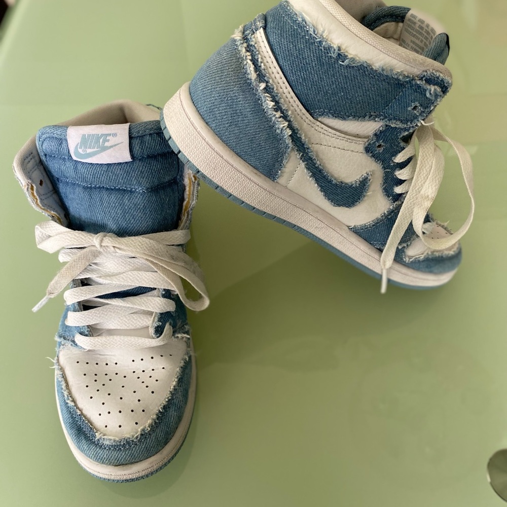 Limited Edition Air Jordan’s - boys Nike